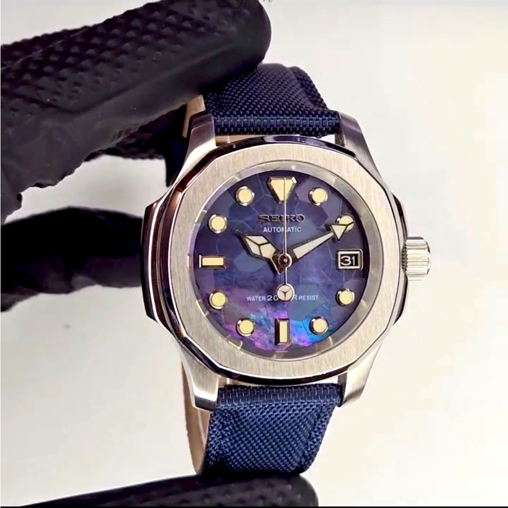 Seikonaut 40mm Black Mother of Pearl Mod. NEW!! BEAUTIFUL!!!
